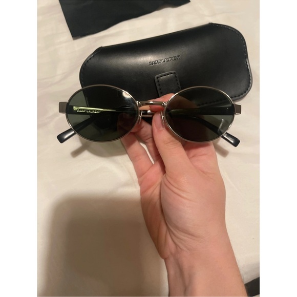 Ysl used just few times - Picture 1 of 6